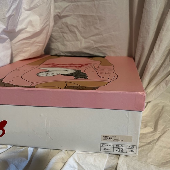 Jeffrey Campbell spiked LITA Havana in suede taupe. NWT size 7.5 - Picture 6 of 7